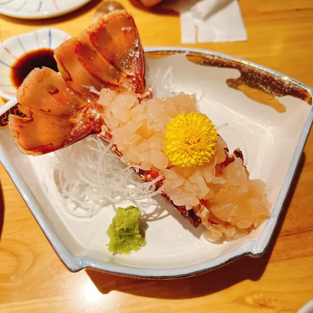 龍蝦刺身(活刺身+兜甲羅燒 兩食)