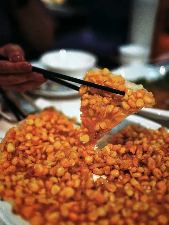 玉米烙口感則較香口清甜，再加埋砂糖食非常之夾🤩