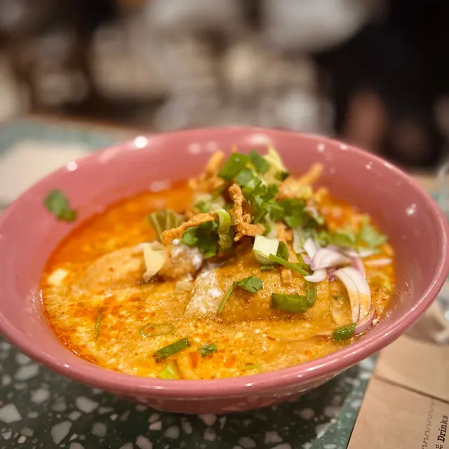 泰北咖喱雞金麵