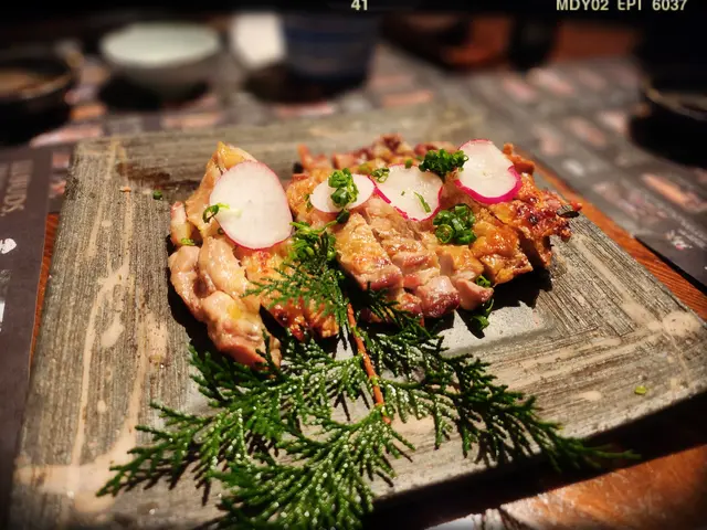 燒安心雞配柚子蘿蔔漬（$138）