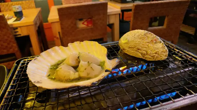 北海道帆立貝 / 鮮活南非鮑魚