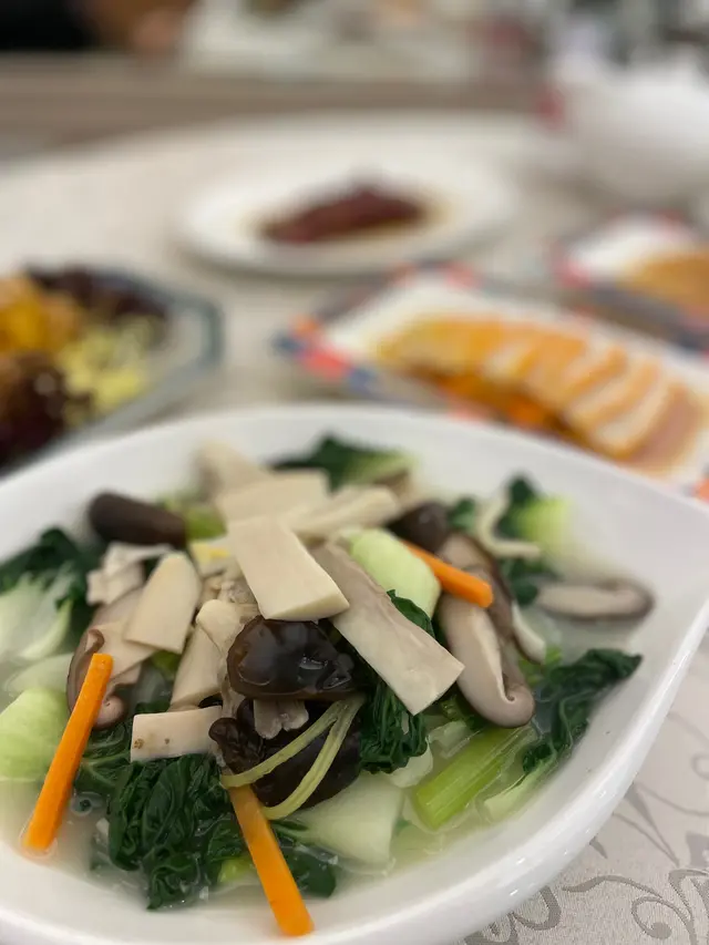 魚湯浸雜菌時蔬