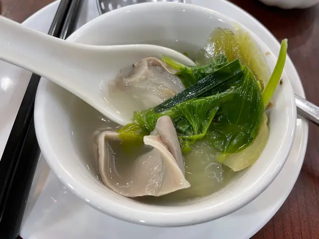 鹹菜胡椒豬肚鍋底