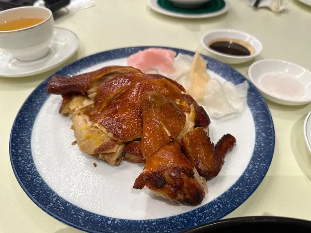 金牌脆皮炸子雞（半隻）