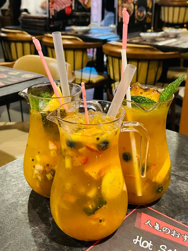 牛匠彩虹水果茶