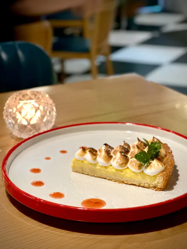 法式蛋白霜檸檬撻