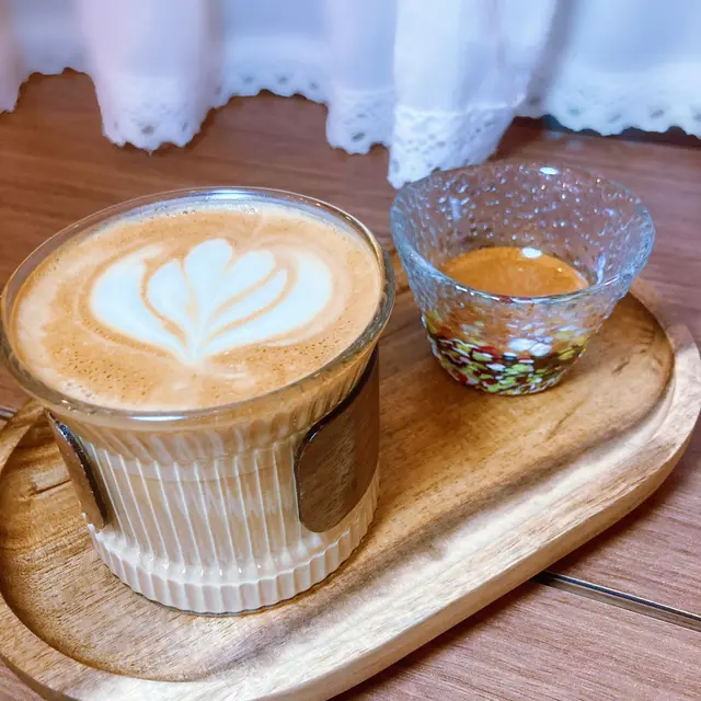 Single espresso +piccolo