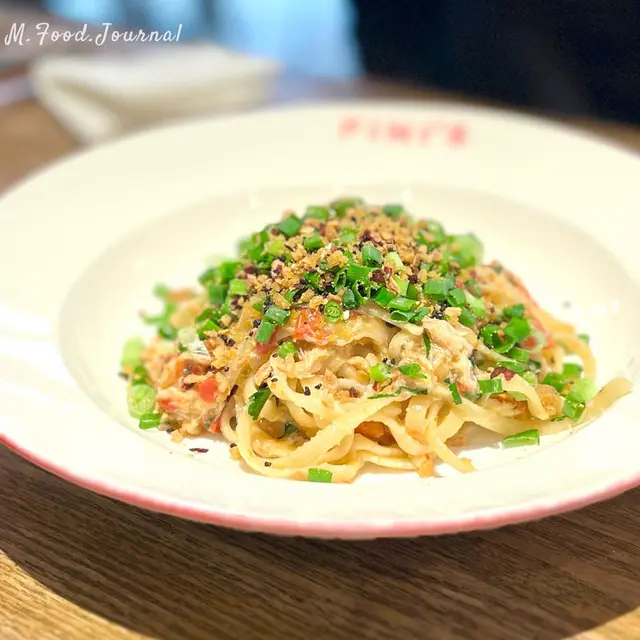 Typhoon Shelter Crab Linguini