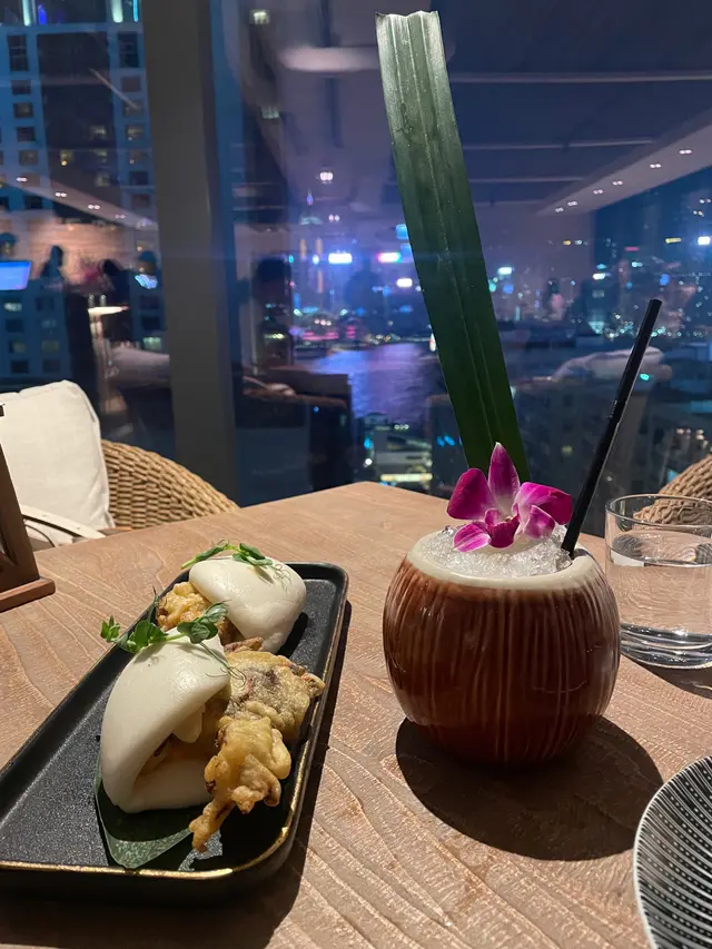 Crab bao bao ($118)、Mandalay ($58)