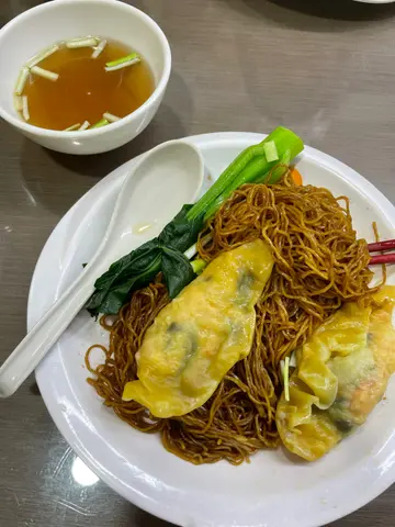 帶子水餃撈麵