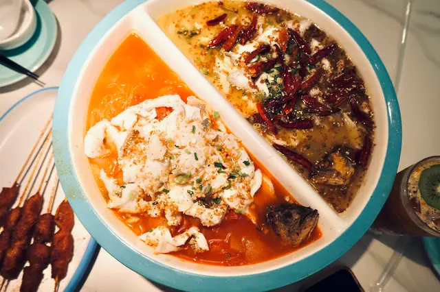 姚姚酸菜魚拼番茄魚