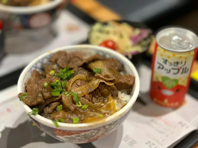 午市定食牛肉丼