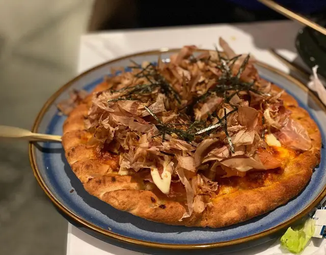 日式大阪燒風味煙三文魚薄餅