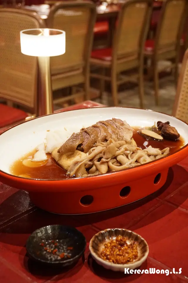 鹵水鵝肉、鵝腸、墨魚