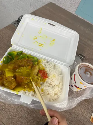 咖喱豬扒飯