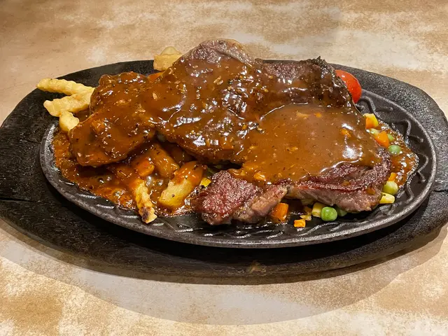 鐵板黑椒肉眼扒