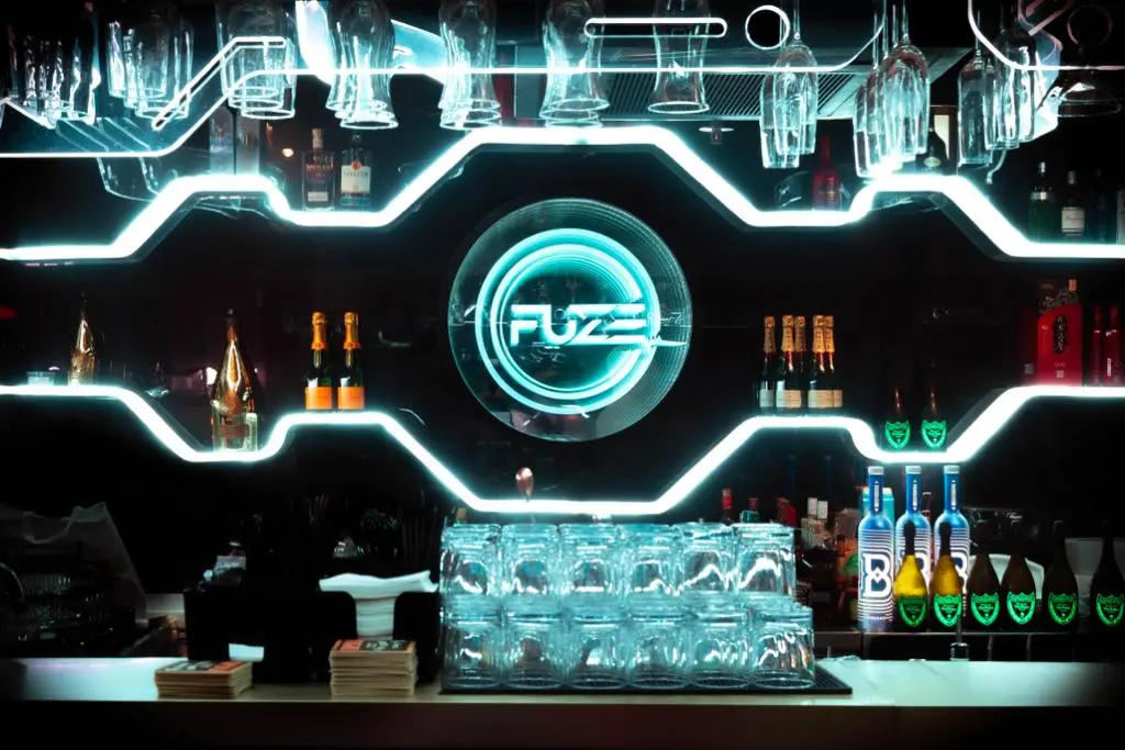 Fuze Bar