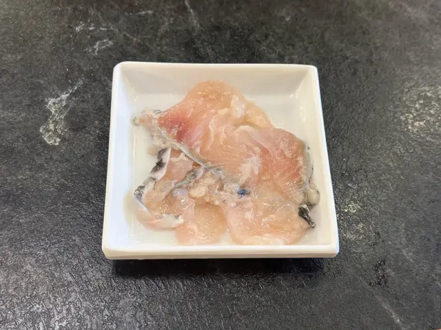 手切烏魚片