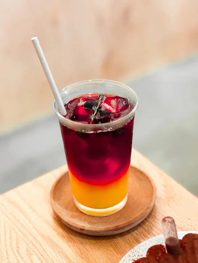 𝗕𝗲𝗿𝗿𝘆 𝗼𝘃𝗲𝗿𝗹𝗼𝗮𝗱