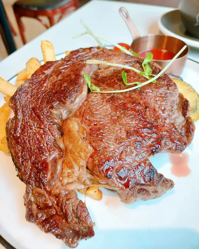 炭燒美國安格斯肉眼牛扒