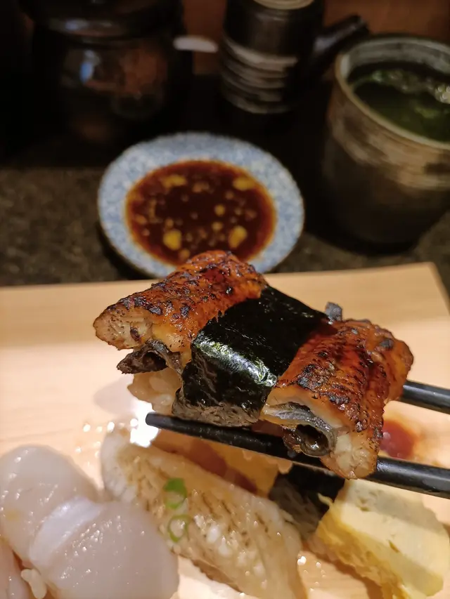 鰻魚壽司