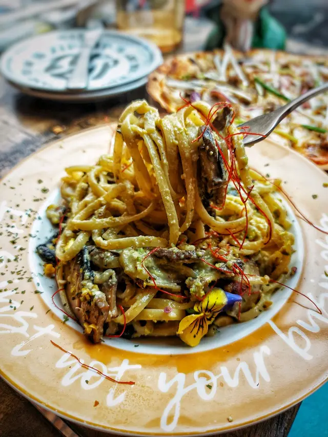 自家製開心果醬扁意粉