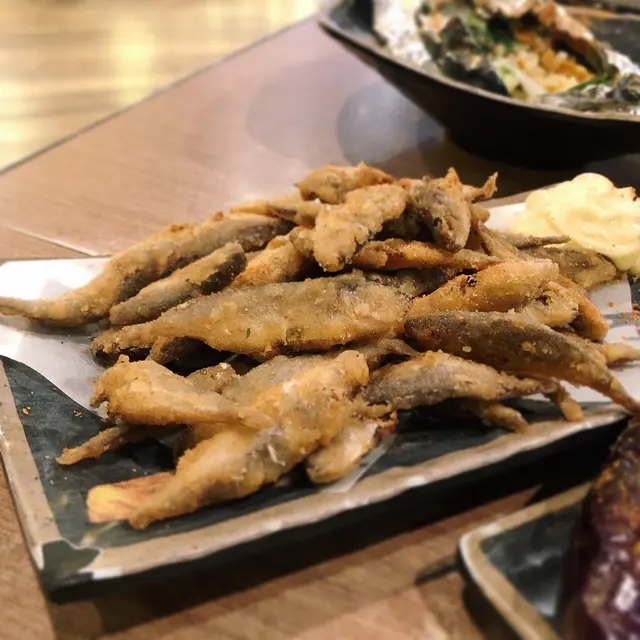 炸池魚