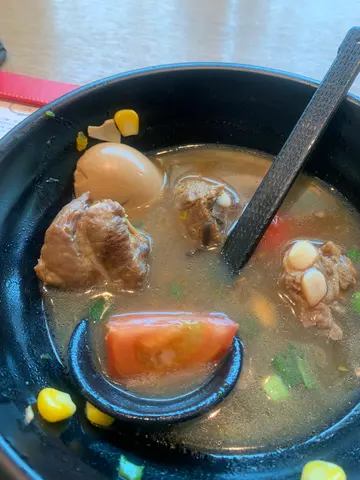 豬軟骨湯烏冬