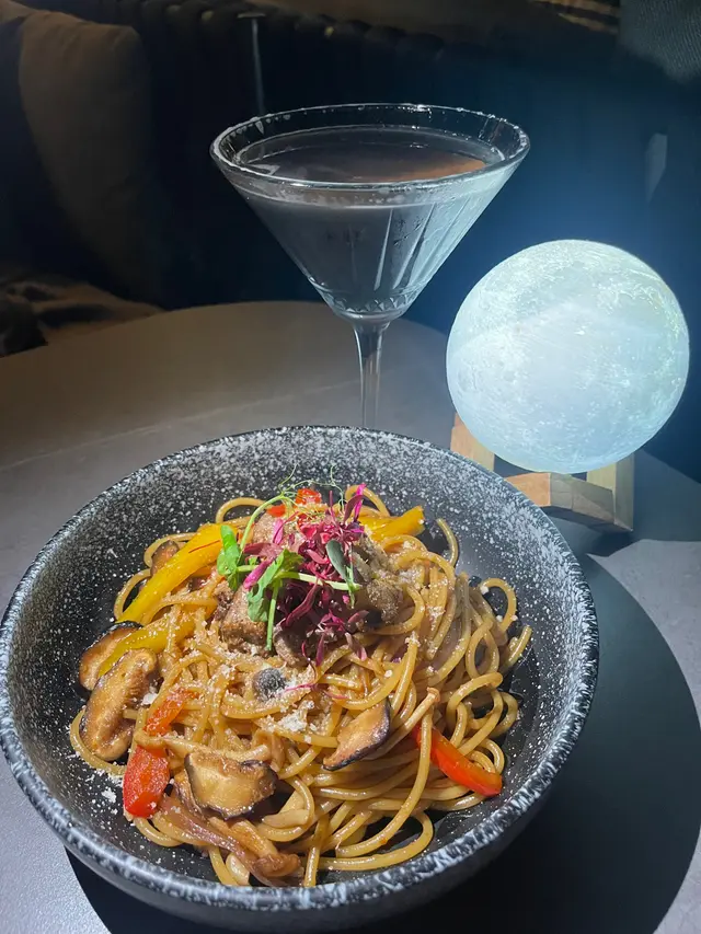 Thai  Basil  Sauce  Spaghetti