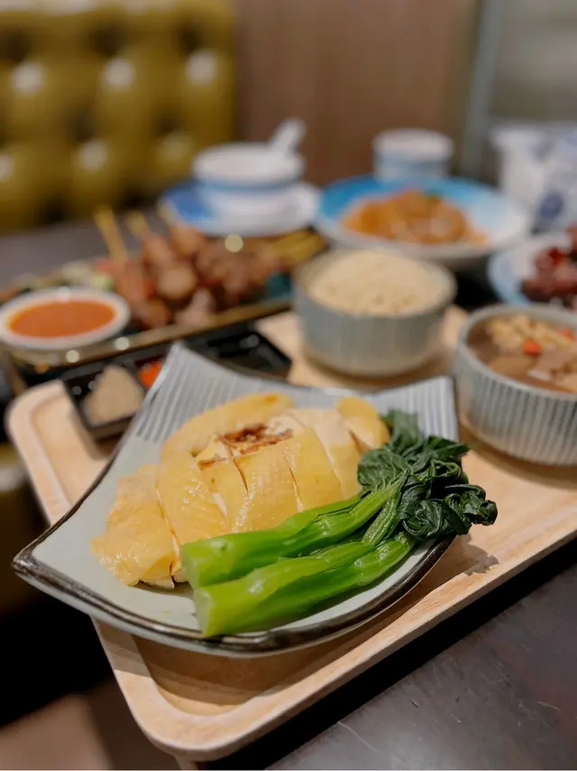 海南雞飯拼馬來西亞肉骨茶