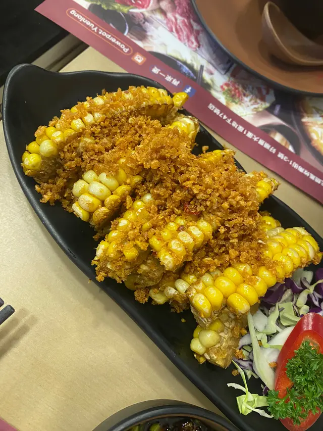 椒鹽味鹹，粟米味甜，食起特別滋味，上碟亦不會太覺油膩。