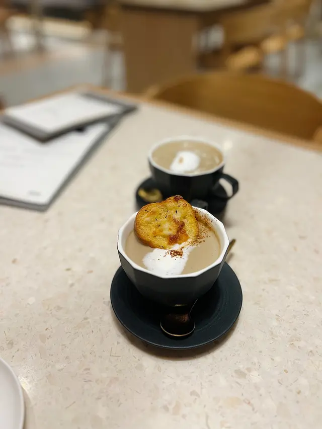 蘑菇cappuccino