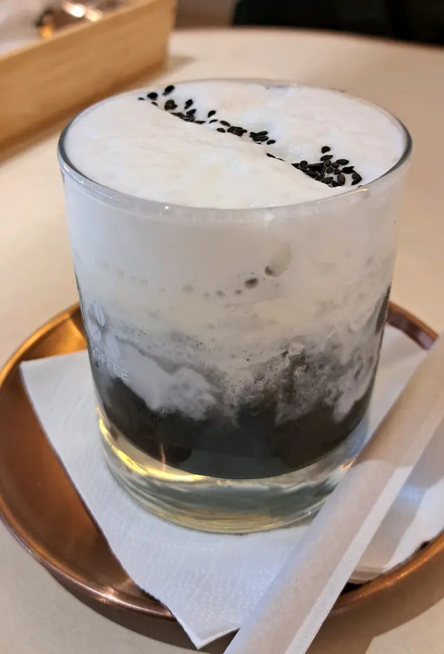 黑芝麻鮮奶兔YOU