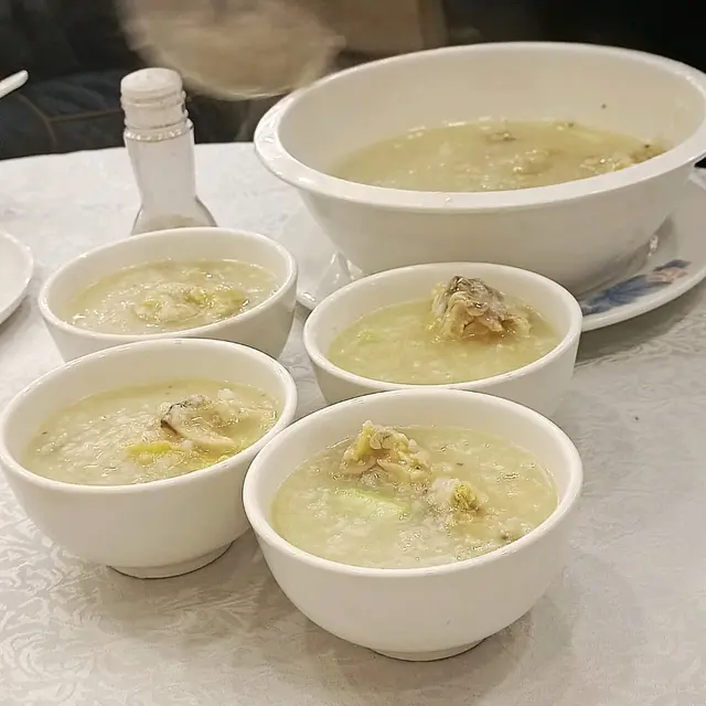 沙田新強記雞粥