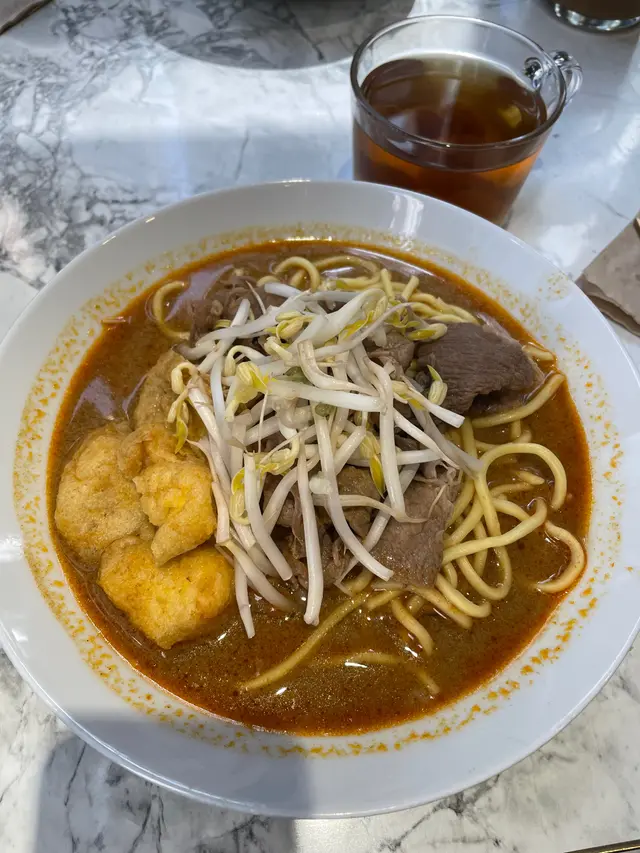 獅城喇沙牛肉湯麵