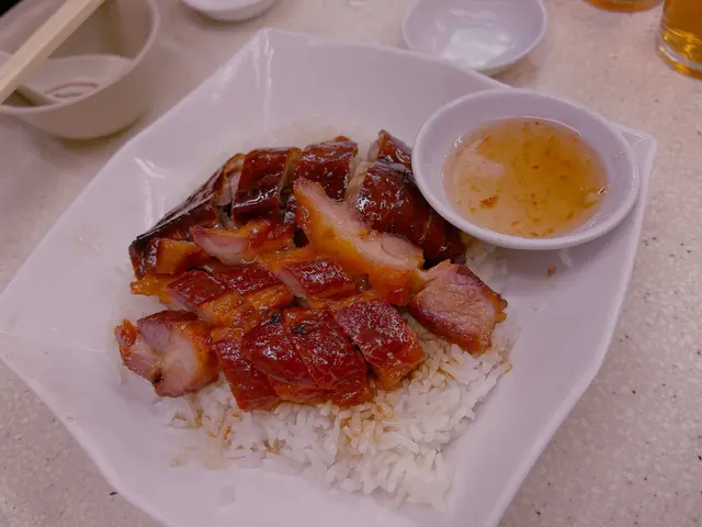 叉鵝飯