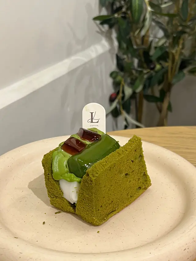 小山園流心抹茶麻糬戚風