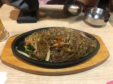 Fried  japchae  with  chicken