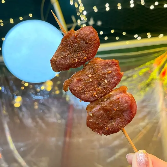 煙鴨胸肉亦都係厚切三大塊,大件夾抵食架!