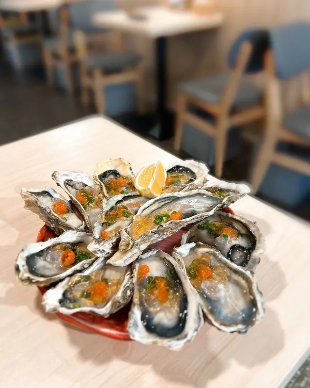 牡蠣刺身伴土佐酢啫喱