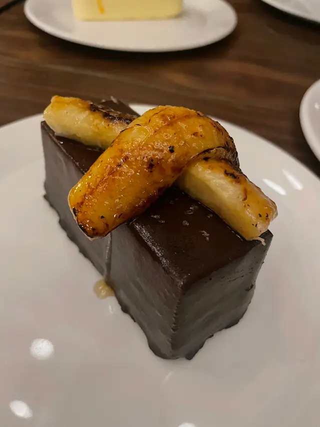 Peanut butter chocolate mousse cake