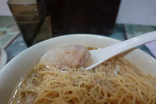 鮮蝦雲吞麵