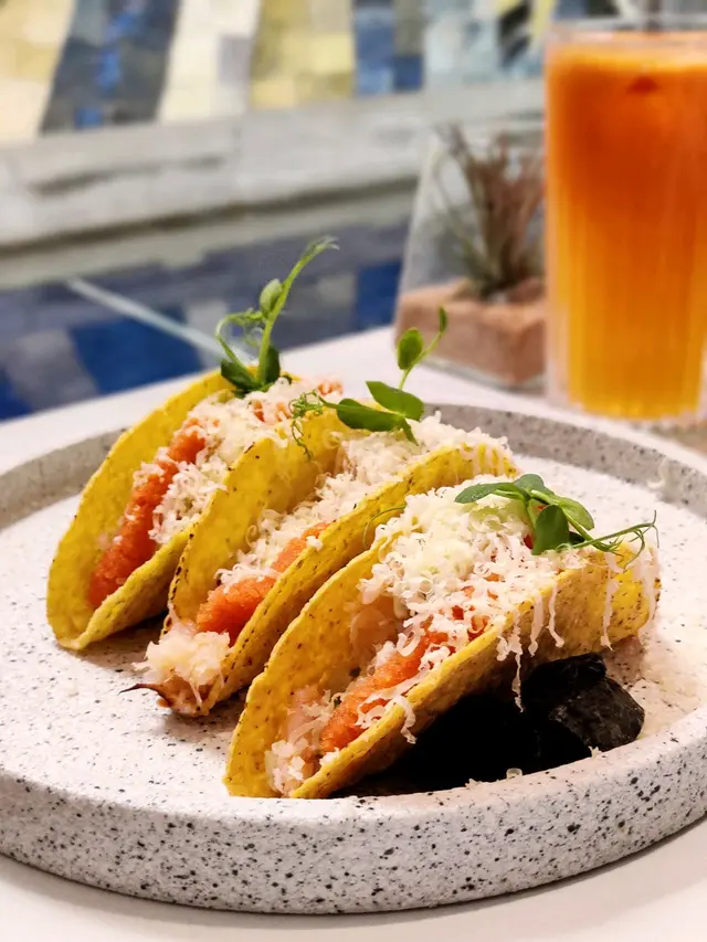 明太子康提芝士蟹肉墨西哥夾餅