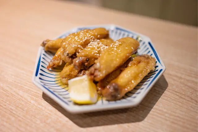 Kobekatsu 牛油蜜糖單骨雞翼