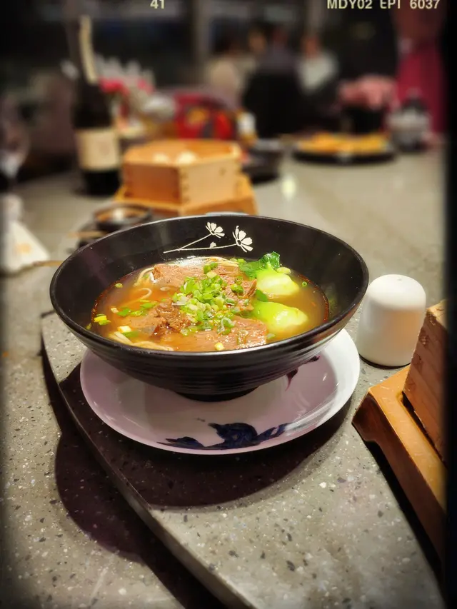 紅燒牛肉湯麵（$110）