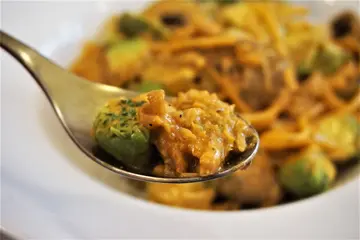 海胆酱蟹肉牛油果意大利面