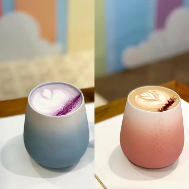 - Mocha ($48)
- 紫薯latte (熱) ($45)