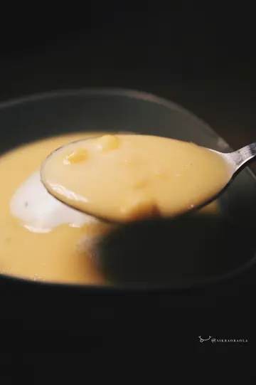 Sweet corn soup