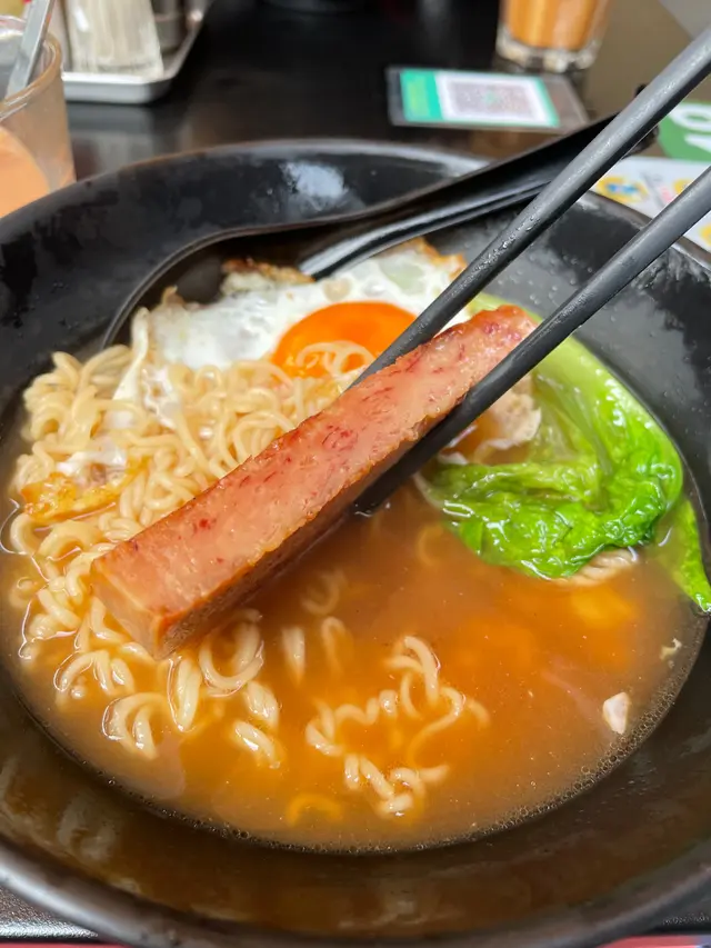 厚切午餐肉