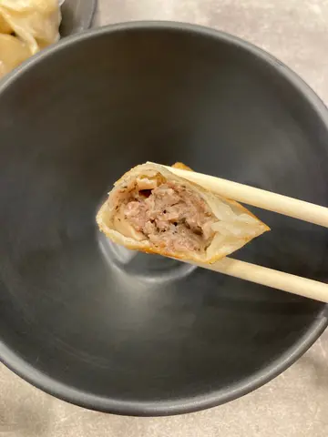 黑松露香菇鮮肉餃
